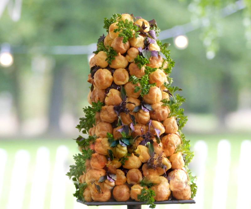 Paprika-hazelnoot piramyde