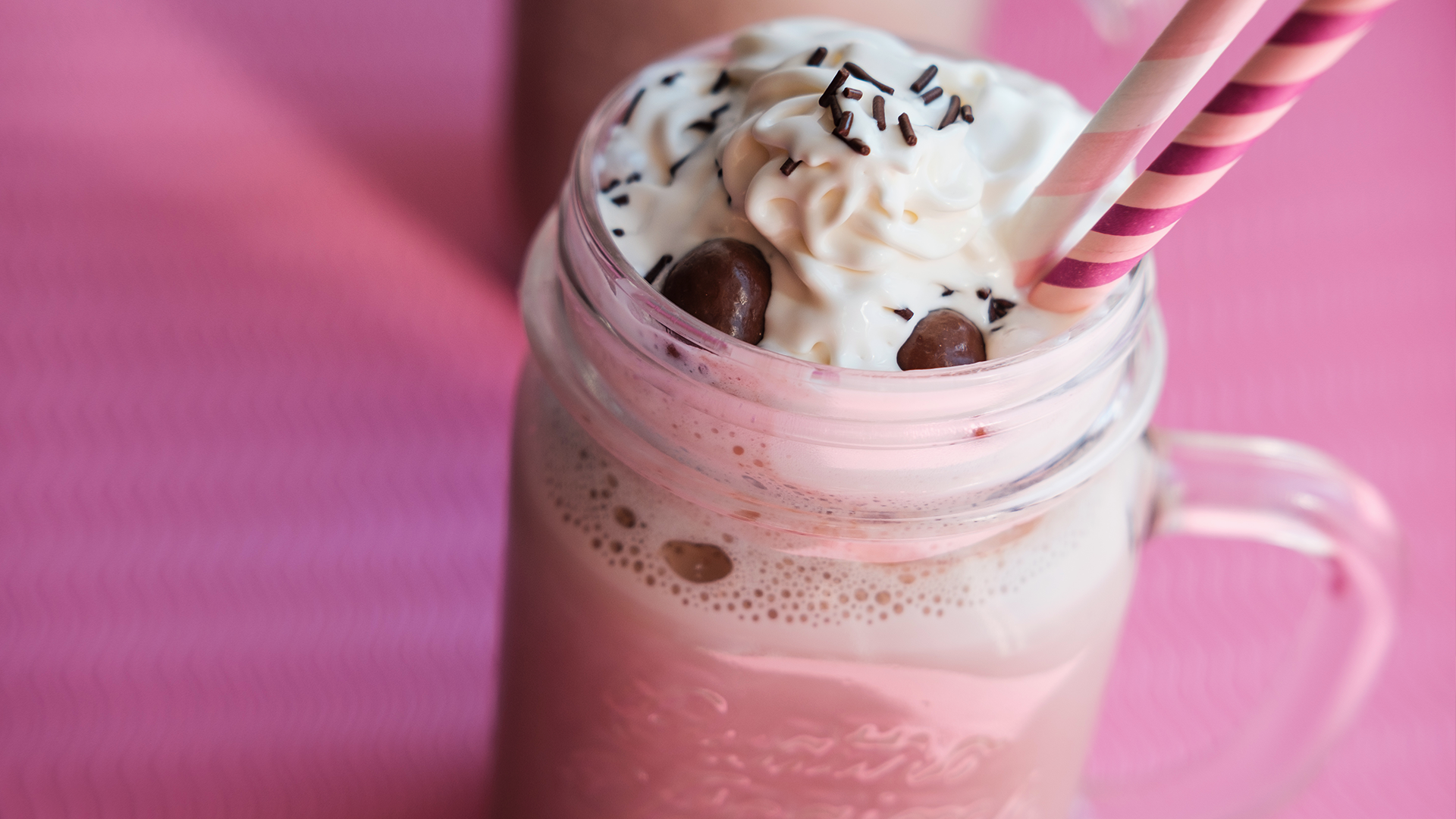 Roze_chocolademelk