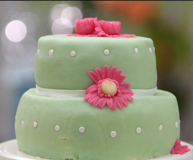 Sweet flower cake