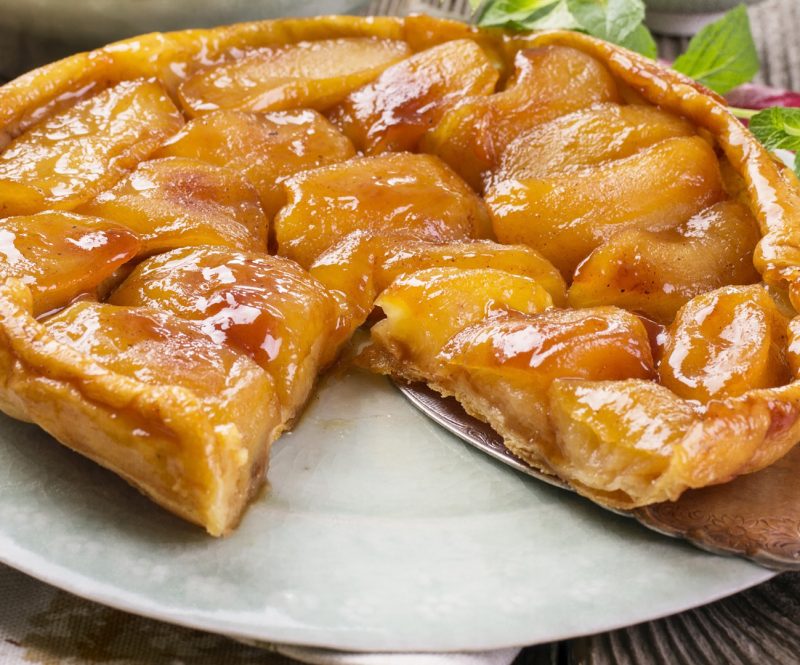 Tarte tatin met vanillesaus